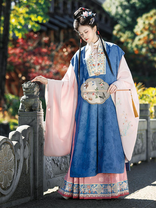 【重回汉唐簪花行】竖领大襟长袄长比甲马面裙套装明制汉服女成人 商品图0