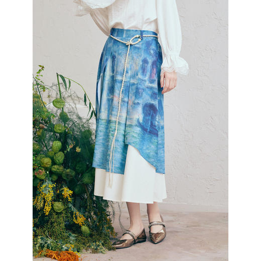 两三事 海风絮语 2026春季新款小清新印花双层裙摆系带a字半身裙 商品图1