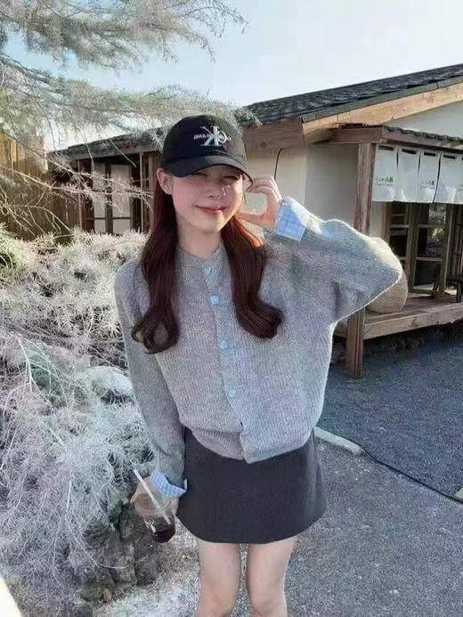 F020548自带温柔的肌理感灰色立领针织开衫 商品图2