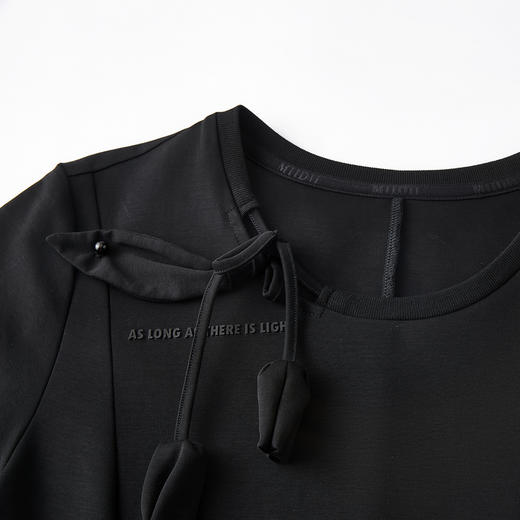 谜底收腰连衣裙短袖2026年春季新品立体花不规则长裙女261ML0084 商品图3