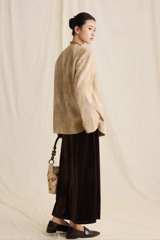 净奢风深焙棕金丝绒波光粼粼半裙 商品图4