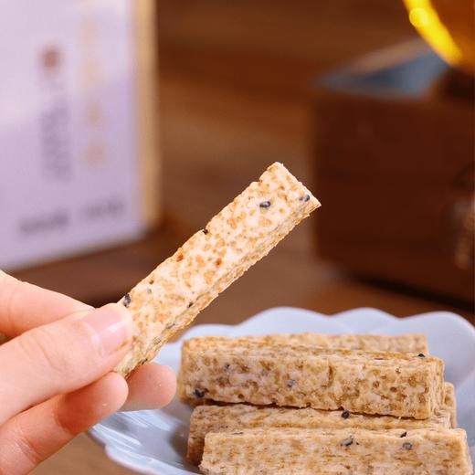 【新品】谦益香畴椰香燕麦棒105g，36层酥脆不甜腻  天然椰子油 醇香回味 （内置独立小袋装携带方便） 商品图4