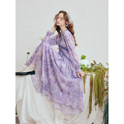 两三事梵高文艺 芙洛拉之诗 2026春季新款花边拼接印花雪纺连衣裙 商品图1