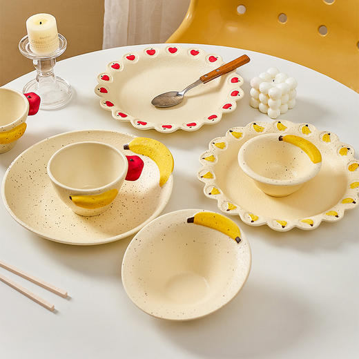 摩登主妇釉下彩盘子漂亮餐具香蕉酸奶碗具家用陶瓷杯浮雕水果餐盘 商品图4