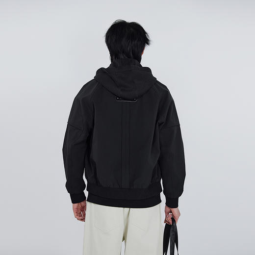 【新品上新】HX 春季带帽茄克衫宽松S105611068101 商品图3