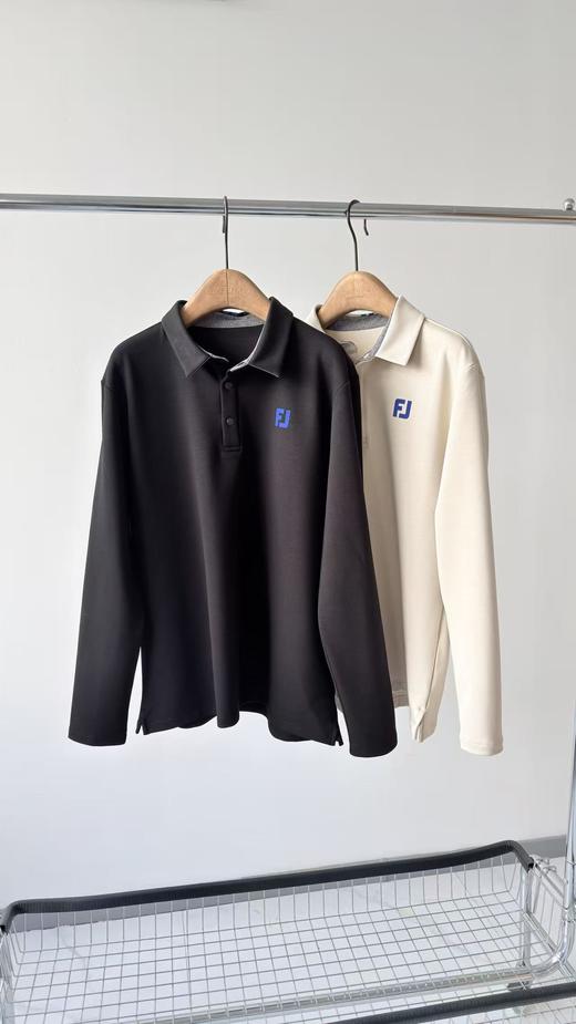 25冬款FJ家原单加绒男款POLO，韩国🇰🇷客供面料，超有质感，里面加绒，有厚度，面料挺括有质感，超级帅气的一款！胸前加后背立体印花撞色LOGO，领子配色设计，扣子有LOGO！推荐必入款！ 商品图0