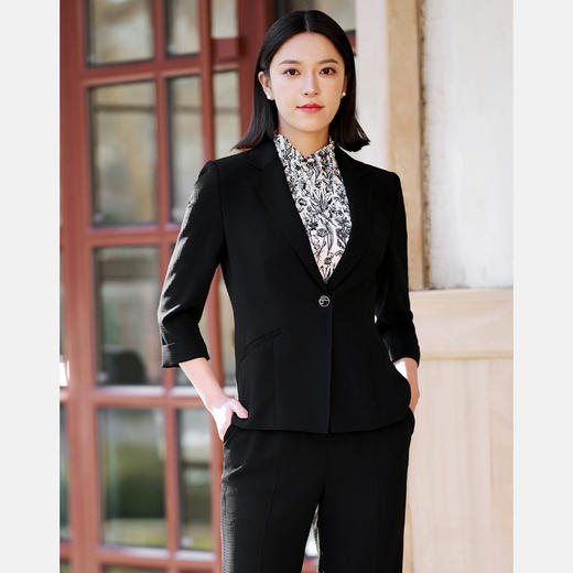 皮尔卡丹女装黑色无领一粒扣西服上衣P51121U5035B0 商品图2