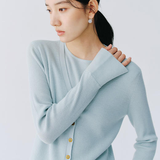 东黎 • 我不被驯化 华尔街 山羊绒女士V领长袖开衫 5018 商品图9