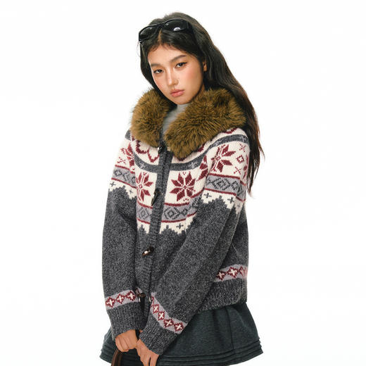 Ariseism 设计感费尔岛可拆卸毛领牛角扣毛衣外套女秋冬新款上衣 商品图2