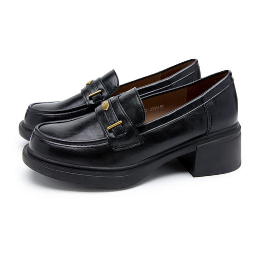 西遇厚底乐福鞋女鞋2026新款春季英伦风JK小皮鞋金属扣装饰单鞋子V0166267 商品图4