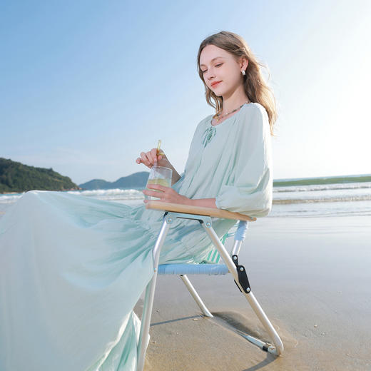 三彩2026春季新款灯笼袖A字裙法式连衣裙宽松长裙系带圆领M 商品图2