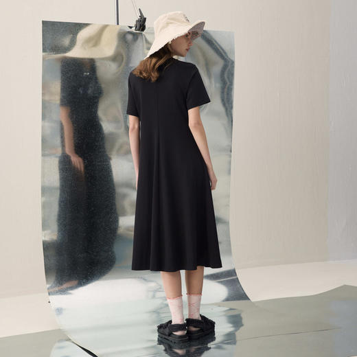 谜底收腰连衣裙短袖2026年春季新品立体花不规则长裙女261ML0084 商品图2