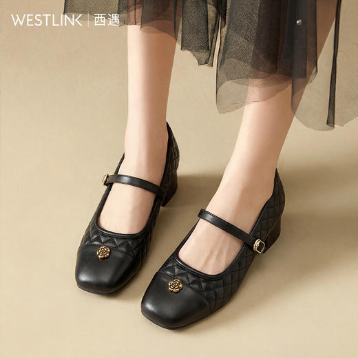 【限时秒杀】西遇浅口玛丽珍鞋女鞋2026新款春季法式小香风一字带菱格粗跟单鞋V0166284 商品图1