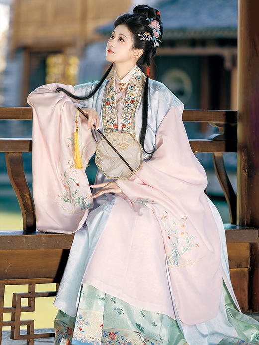 【重回汉唐簪花行】竖领大襟长袄长比甲马面裙套装明制汉服女成人 商品图2