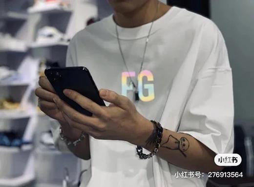 .清仓，绿色sm白色sml付款减库存！男女同款！Fog富贵反光镭射超高克重粗纱短袖 商品图8