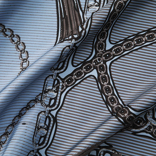 万事利双面印花大方巾-心之链 商品图3