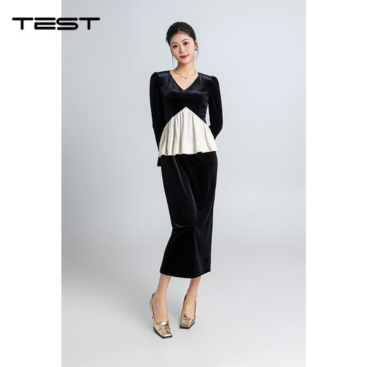 春上新丝绒拼接连衣裙V领收腰显身材气质小黑裙4261001 商品图1