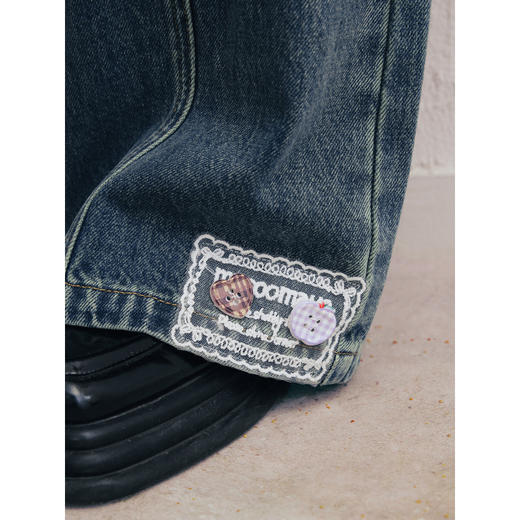 两三事星尘漫步2026春季新款复古绑带蝴蝶结蕾丝章仔阔腿牛仔裤女 商品图2