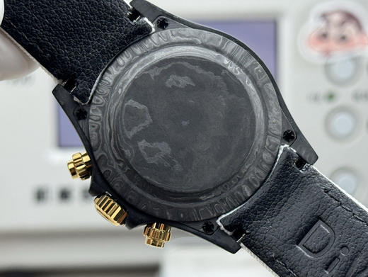 Noob official➕ Factory ROLEX宇宙计时迪通拿系列之碳纤维定制版，腕表不仅佩戴轻便，外表坚硬。且每一只腕表都拥有独一无二的碳纤花纹材质📦📦📦📦📦📦📦📦📦📦❕ 商品图7