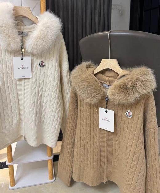 F020541绞花毛领刺绣拉链针织毛衣外套开衫 商品图1