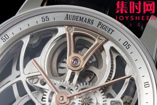 APP爱彼新款Code 11.59镂空陀飞轮系列 真陀飞轮 男士腕表 推出双拼色复杂动感结构表壳 商品图3