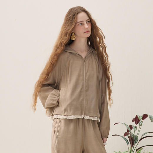 谜底大廓形外套长袖2026年春季新品轻薄百搭拼接蕾丝女261MW0039 商品图1