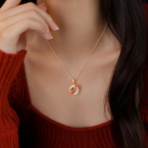 春节不打烊【情人节礼物❗️新年送礼好物】s925纯银锦鲤平安扣红绳手链本命年时尚和田玉手链女高级感手饰品。jd 商品图2