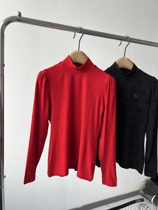 25新款，PG原单打底纱衫！韩国客供面料，棉感，亲肤，舒服透气！立体植绒面料，面料重工，上档次，胸前立体刺绣🪡，后背领结！泡泡袖设计，很好的修饰肩型，显瘦百搭款！推荐必入！ 商品图1