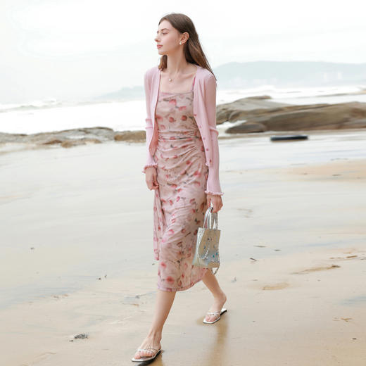 三彩2026春季新款网纱印花吊带裙方领收腰A字连衣裙F 商品图2