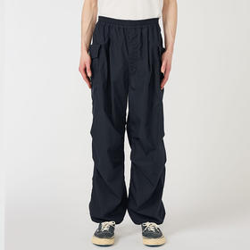nanamica Cargo Deck 男女款高密度混纺机能性宽松直筒工装裤