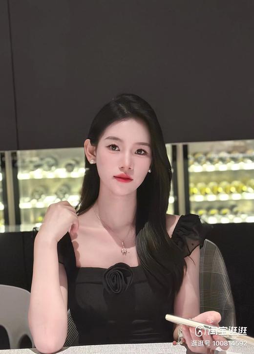 F020514少女心爆棚立体设计渐变粉樱花飞舞项链 商品图4