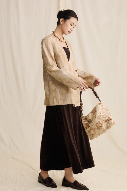 净奢风深焙棕金丝绒波光粼粼半裙 商品图1