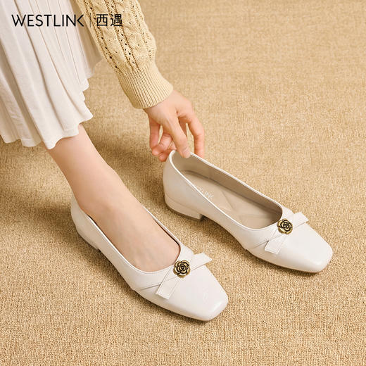 【限时秒杀】西遇浅口单鞋女鞋2026新款春季山茶花方头通勤简约一脚蹬低跟鞋子V0166249 商品图1