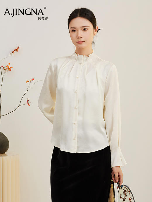【缎面提花】阿菁娜春季新款国风衬衫立领褶皱细节微喇袖缎面提花光泽感单穿内搭皆出彩F31C202001 商品图2