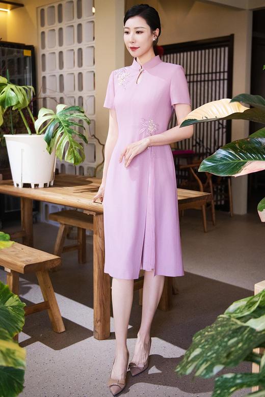 皮尔卡丹女装粉色旗袍领连衣裙P52003D5017F0 商品图6