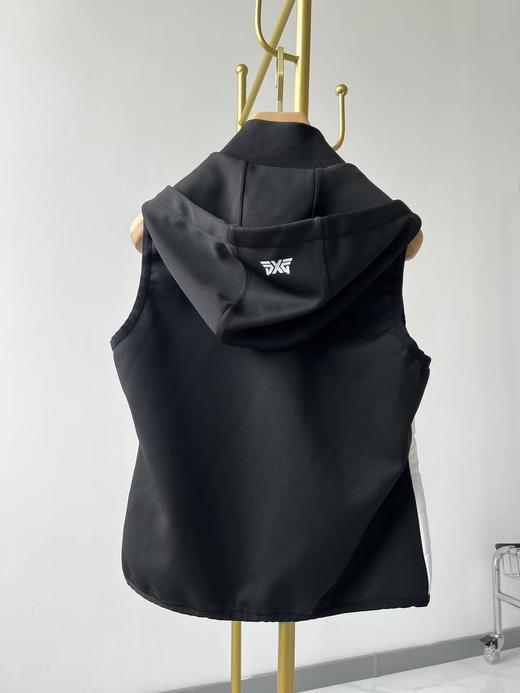 P&XG原单鹅绒马甲，原单货，客供面料！正面鹅绒填充，增强保暖性，背面搭配经纬弹性佳的拉绒经纬面料，丛结构上提高隔热性，同时更大限度的提高活动量！强烈推荐款！ 商品图8