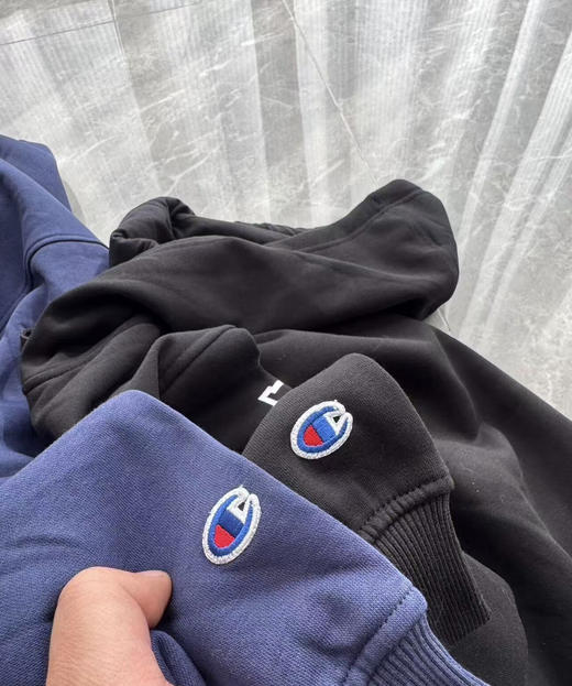 全新正品美版冠军Champion25年新款内里拉绒男士连帽拉链卫衣
2色入，尺码S-XL 商品图3