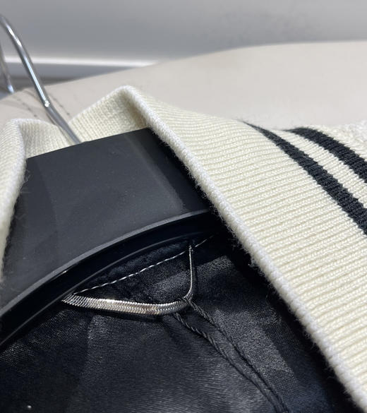 YSL圣*兰男女款羊毛条纹棒球服夹克020501 商品图11