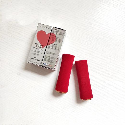 F020509心形膏体设计丝绒哑光限定红心哑光唇膏口红 商品图0