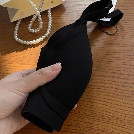 官网559！安家清漾软支撑文胸女 无痕裸感轻薄聚拢无钢圈   防下垂一片式美背内衣 商品图7