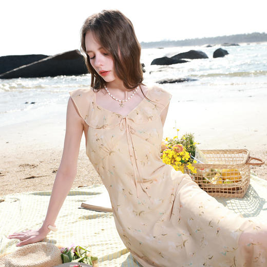 三彩2026春季新款法式碎花裙荷叶边V领A字雪纺裙连衣裙长裙M 商品图3