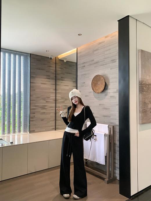 <曾小咸推荐>3.21现货秒杀 ！微信超特价！韩系V领长袖T 日常99.99 立减30 秒杀69.99！！ 休闲裤  秒杀69.99！！辣妹背心  秒杀25！！ 商品图10