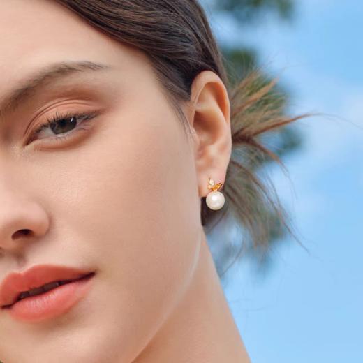 2楼Fellala/翡拉拉「蝴蝶」珍珠耳钉耳饰高级设计感货号926434113吊牌价1199现价1079 商品图2