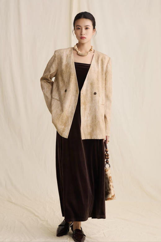 净奢风深焙棕金丝绒波光粼粼半裙 商品图3