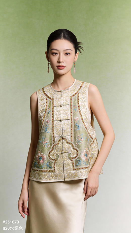 V251873马甲。 商品图1