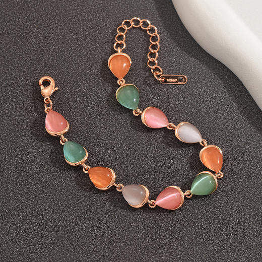 【情人节送礼❗️温柔又高级】柔和精致感宛如神女之泪首饰水滴形猫眼石手链送女友送闺蜜生日礼物。jd 商品图1