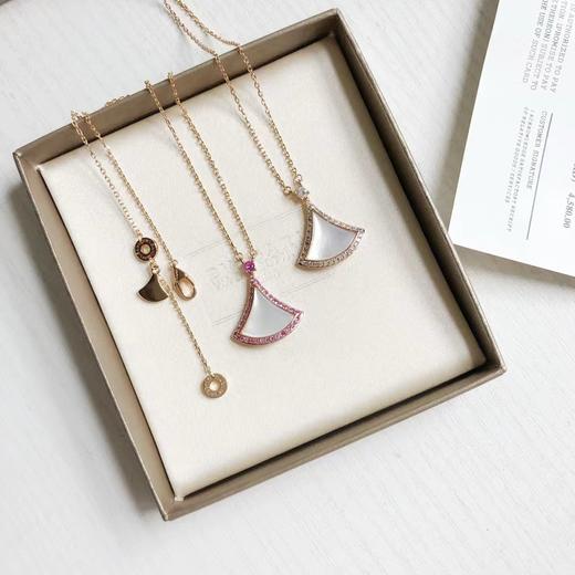 F020511新款白贝母裙子项链DIVAS' DREAM系列项链 商品图0