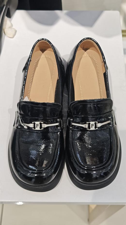 58Z505牛漆皮乐福鞋 商品图1