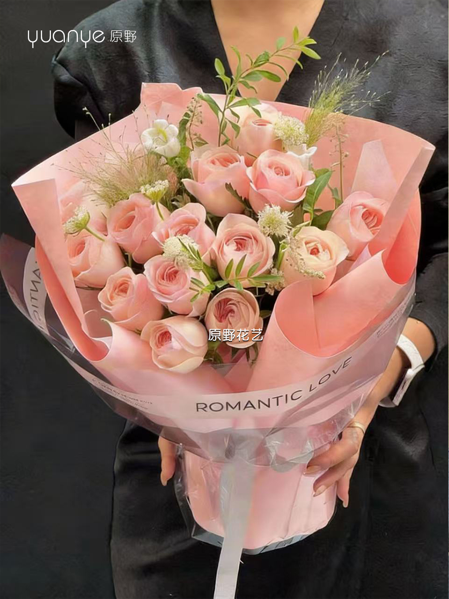 【浪漫与高贵并存】凯瑟琳玫瑰混搭花束