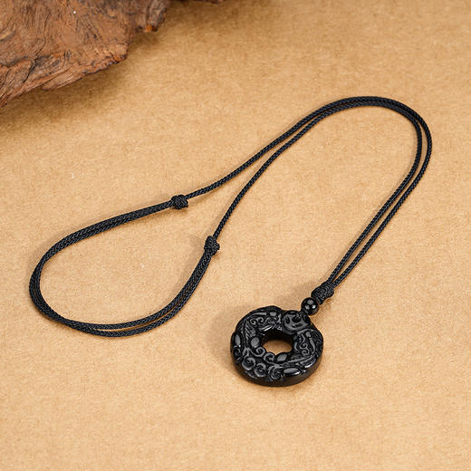 卡蒂罗KADER 平安喜乐系列 【招财貔貅】平安扣 新中式 国潮吉祥如意八方来财简约百搭双色一对 好运 玉髓 项链 男女同款情侣款 商品图5